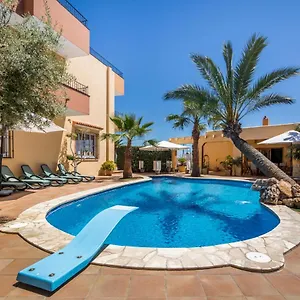 Villa Palmera, Ibiza Town